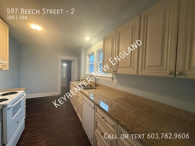 Building Photo - 597 Beech St