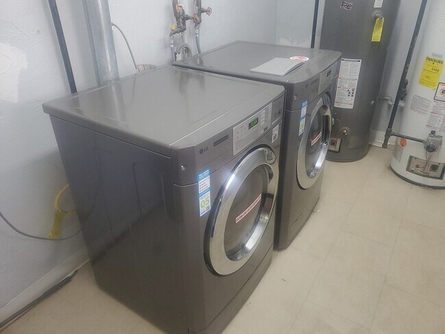 Building Photo - 55 David Terrace