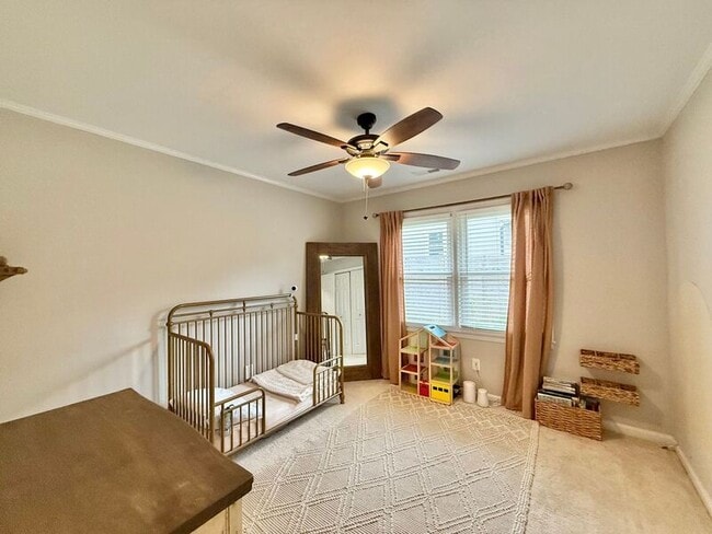 Building Photo - 908 Plateau Ln