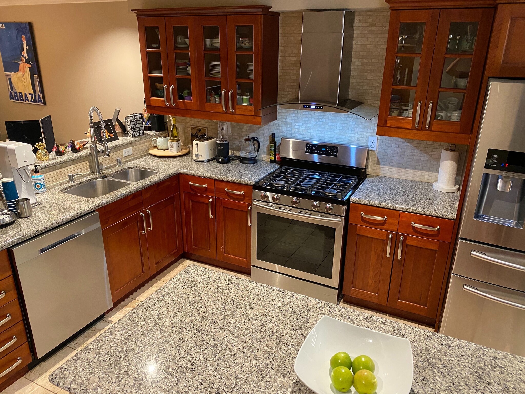 Kitchen w/New Appliances - 6221 Monterey Rd