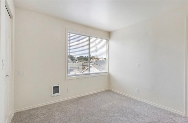 Building Photo - 2156 S M St