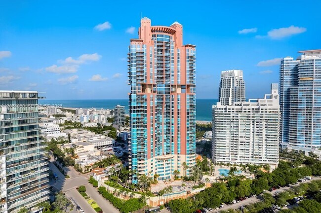 Building Photo - 300 South Pointe Dr