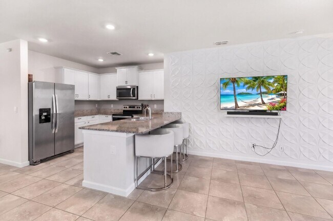 Building Photo - 11044 SW Vasari Way