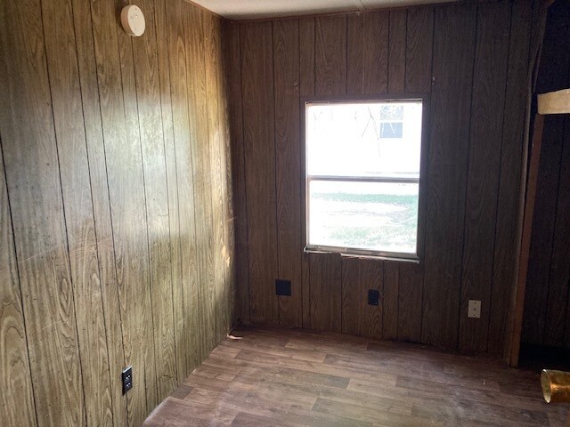 Building Photo - 2900 Grand Ave