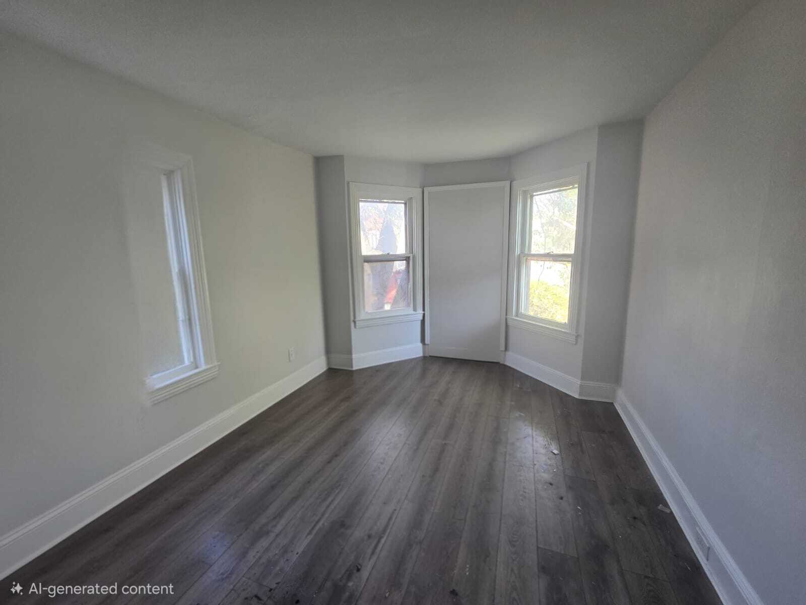 Building Photo - 52 Hudson St