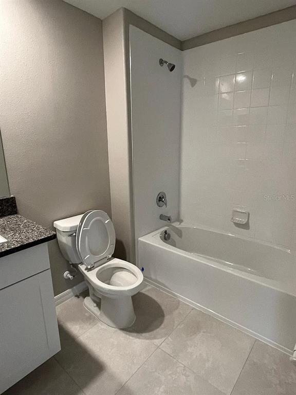 Building Photo - 1498 Cassius St