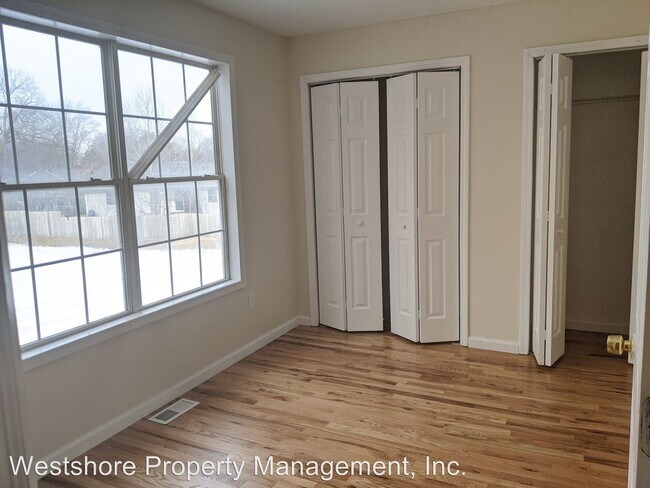 Building Photo - 5 br, 2.5 bath House - 2331 McCracken St