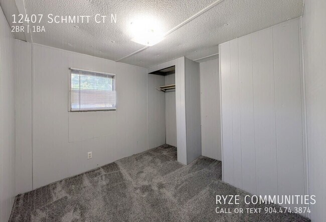 Building Photo - 12407 Schmitt Ct N