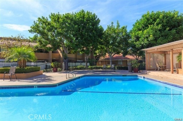 Building Photo - 1101 W MacArthur Blvd