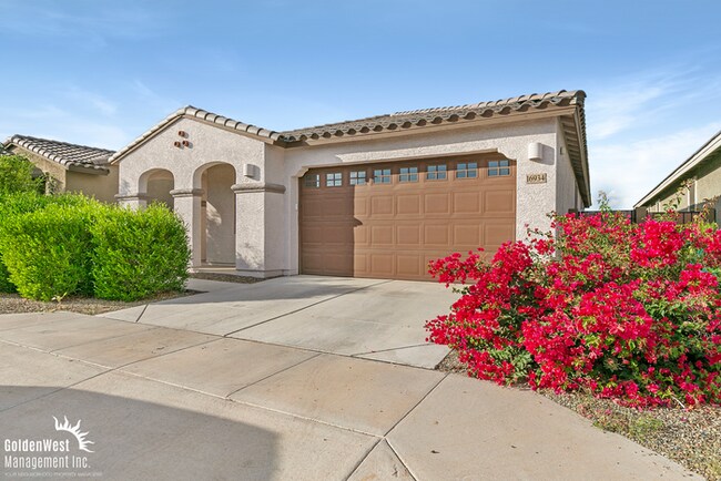 Building Photo - Beautiful 3Bdm 2Ba Home with Modern Upgrad...