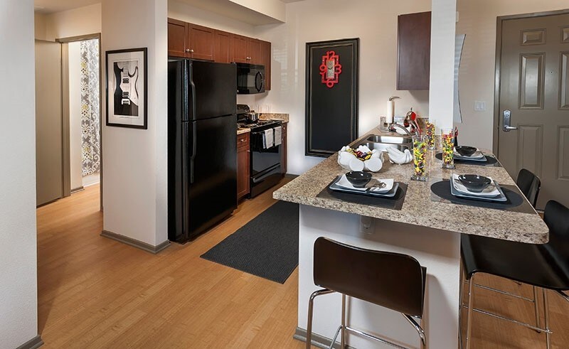 University House Fullerton Fullerton Ca Apartment Finder