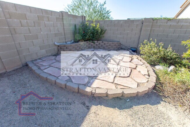 Building Photo - 3533 W Sousa Ct