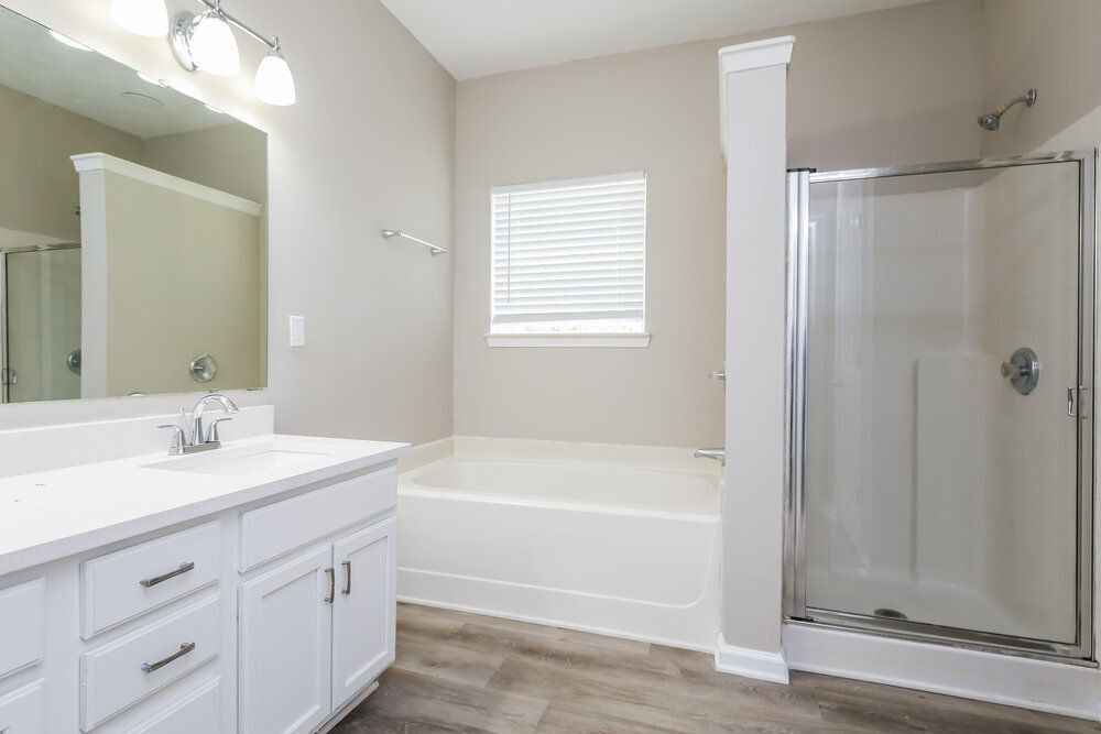 Building Photo - 4227 Wood Cove Dr