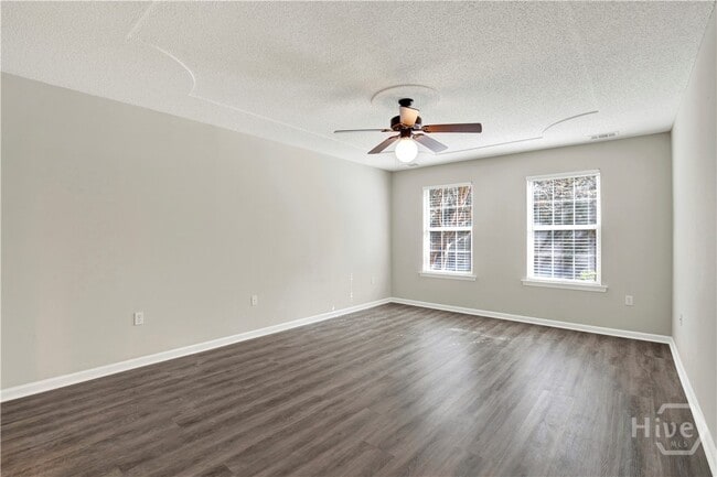 Building Photo - 387 Shady Hill Cir