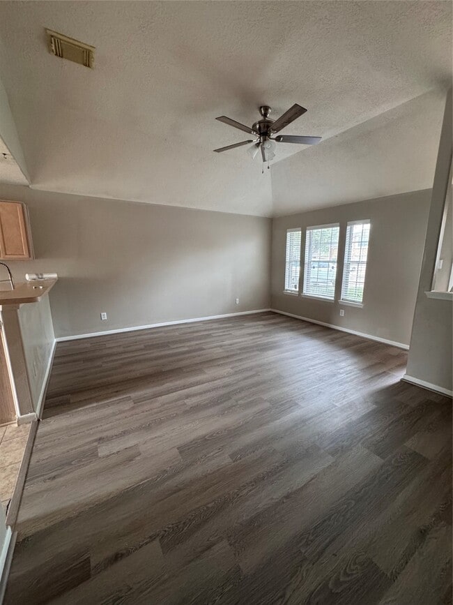 Building Photo - 19419 Woolongong Dr