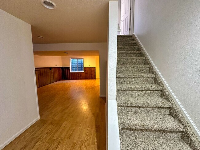 Building Photo - A perfect Highlands Ranch 4-bedroom home