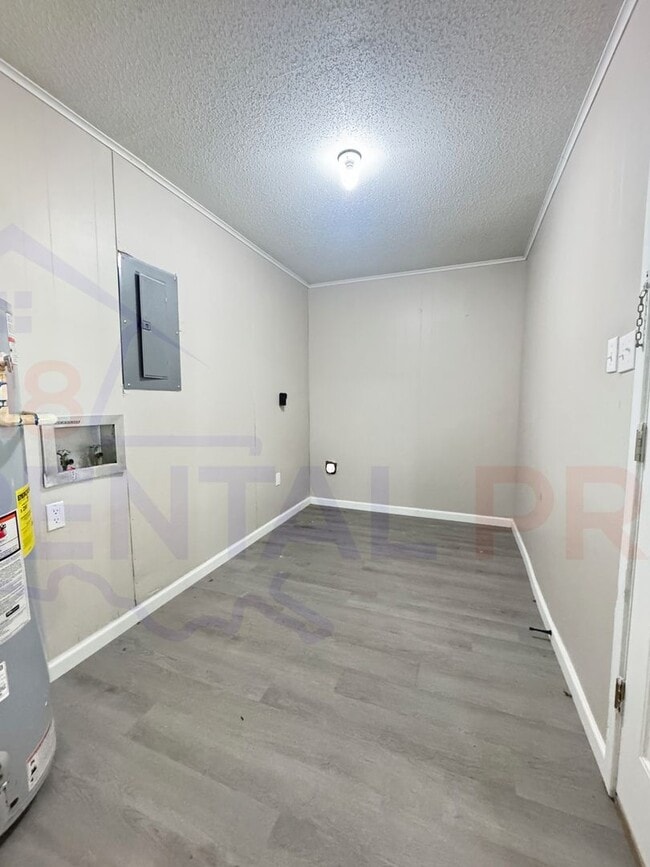 Building Photo - Updated 3 Bed 1 Bath Home in Grambling!