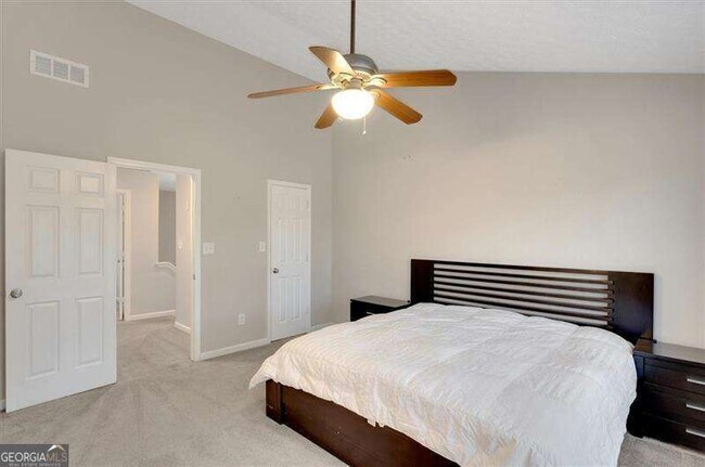 Building Photo - 940 Tree Creek Blvd