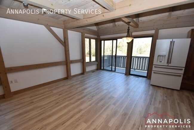 Building Photo - 1810 View Top Ct