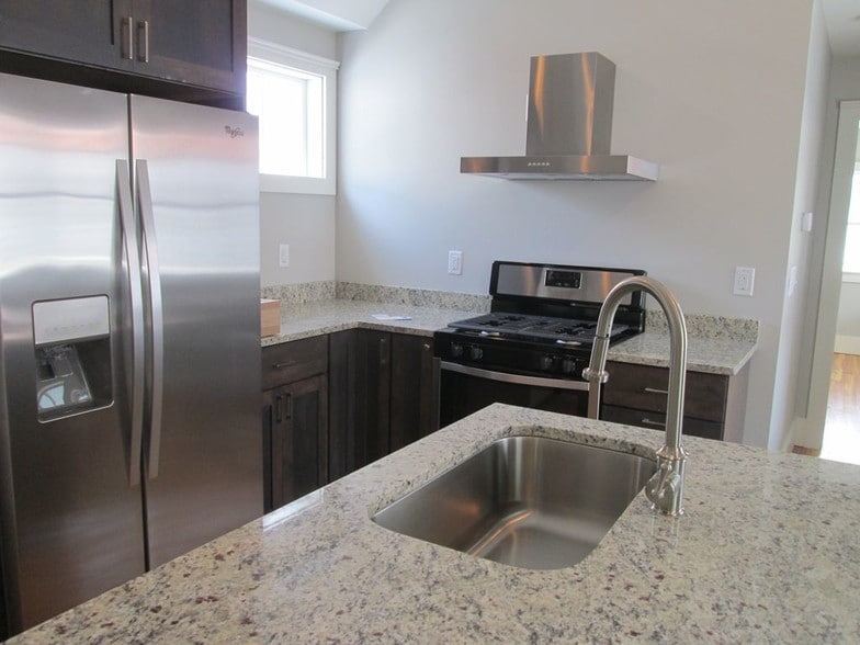 Kitchen View 2 - 15 Sires St