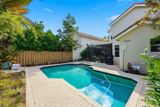 Building Photo - 2495 NW 66th Dr