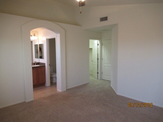 Building Photo - 12252 N Gadwall Dr