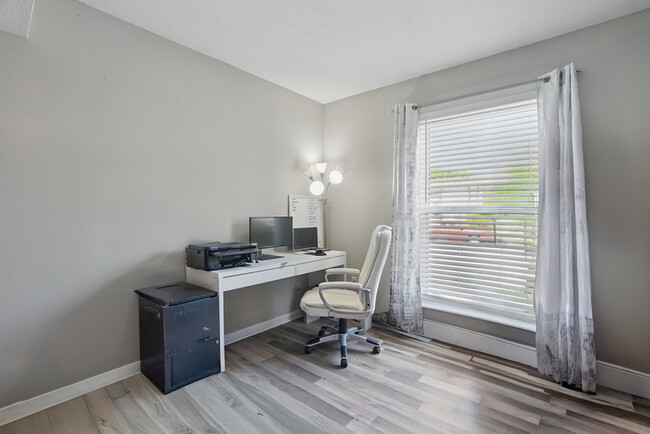 Building Photo - 5009 Ashforth Ct