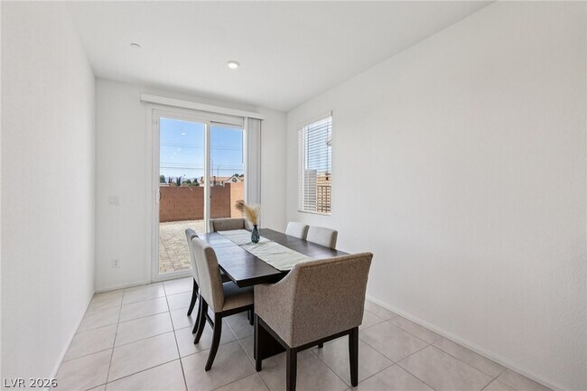 Building Photo - 4111 Rancho Crossing St