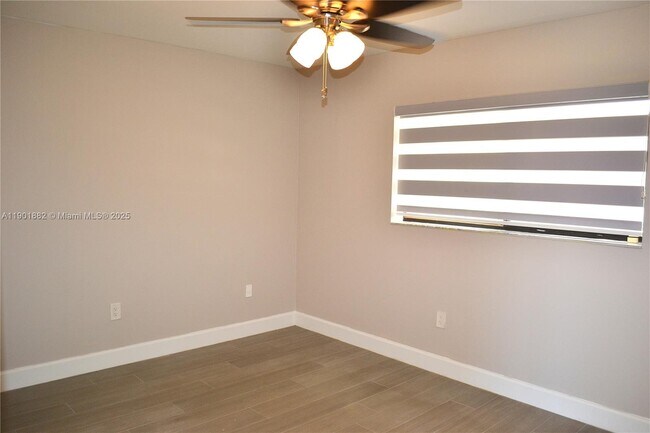 Building Photo - 8045 SW 107th Ave