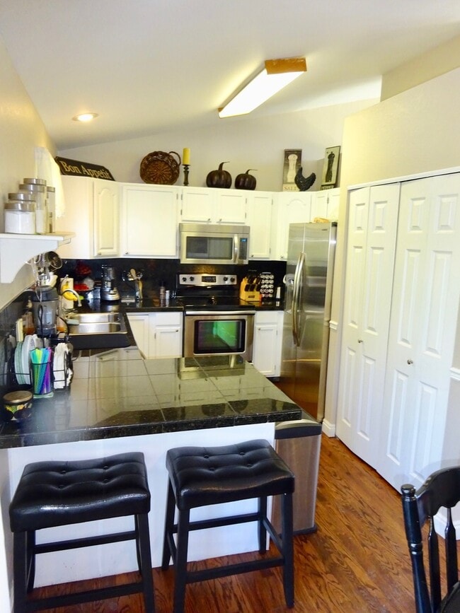 Building Photo - 6473 S Tabor Ct