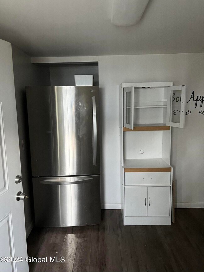 Building Photo - 109 Exchange St