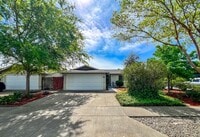 Building Photo - Updated Three Bedroom Napa Home