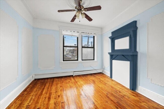 Building Photo - 122A Baldwin Ave