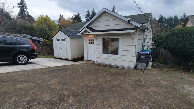 Building Photo - New Construction 1 bedroom + sleeping loft...