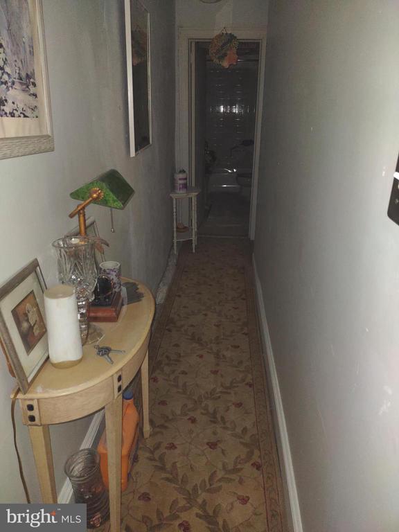 Building Photo - 11 Mill St