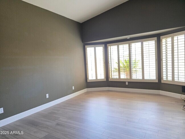 Building Photo - 9705 E Friess Dr