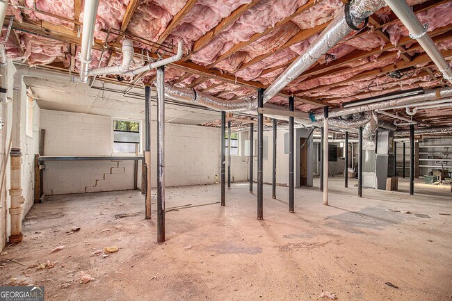 Building Photo - 9640 Cedar Grove Rd