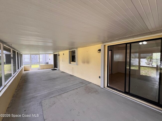 Building Photo - 818 7 Gables Cir SE