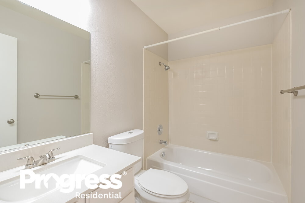 Building Photo - 123 Hexham Dr