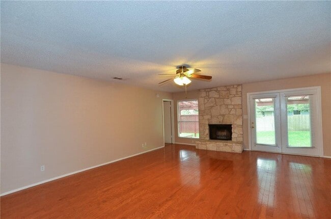 Building Photo - 5409 Porsche Ln