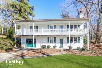 Building Photo - 2333 Donnie Lee Dr