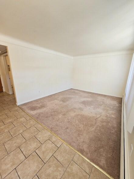 Building Photo - 2634 Galpin Ave