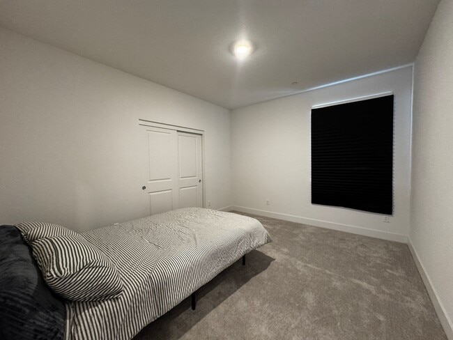 Building Photo - Beautiful, Almost New Winchester 5 Bedroom House with SOLAR