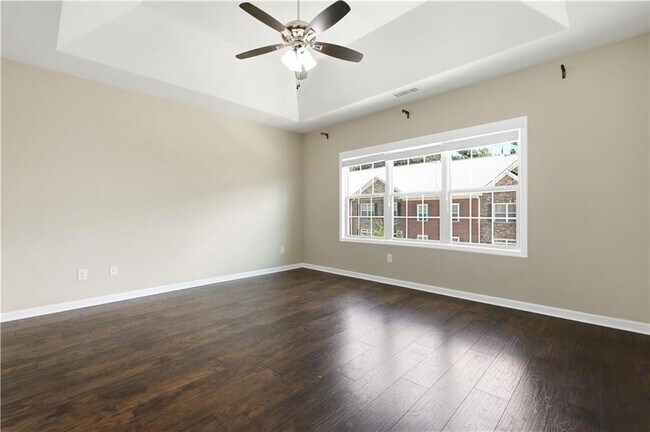 Building Photo - 2270 Tenor Ln