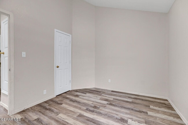 Building Photo - 12117 Desert Quail Ave