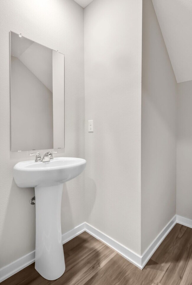 Building Photo - 20573 Margo St