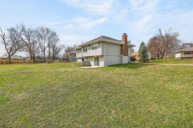 Building Photo - Spacious 3-Bed/2-Bath Home in Independence!