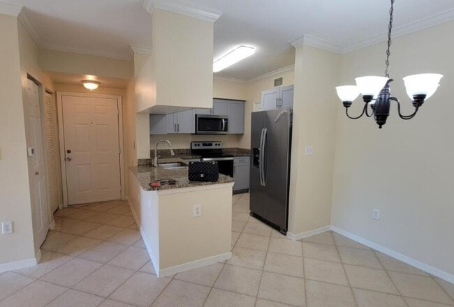 Building Photo - 6533 Emerald Dunes Dr