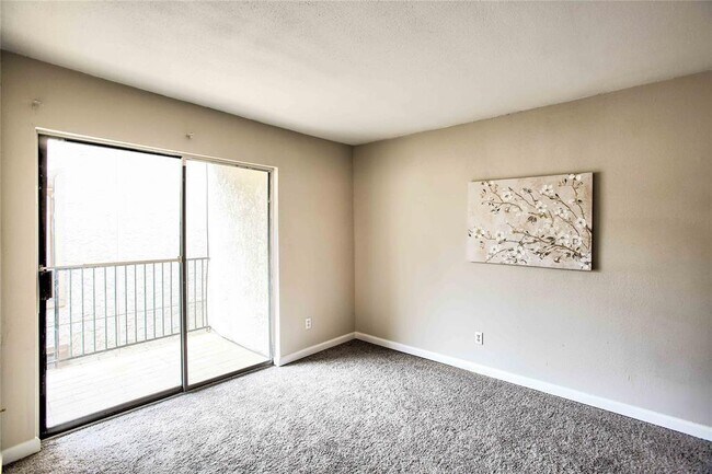 Building Photo - 10075 Westpark Dr