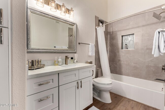 Building Photo - 20801 N 90th Pl